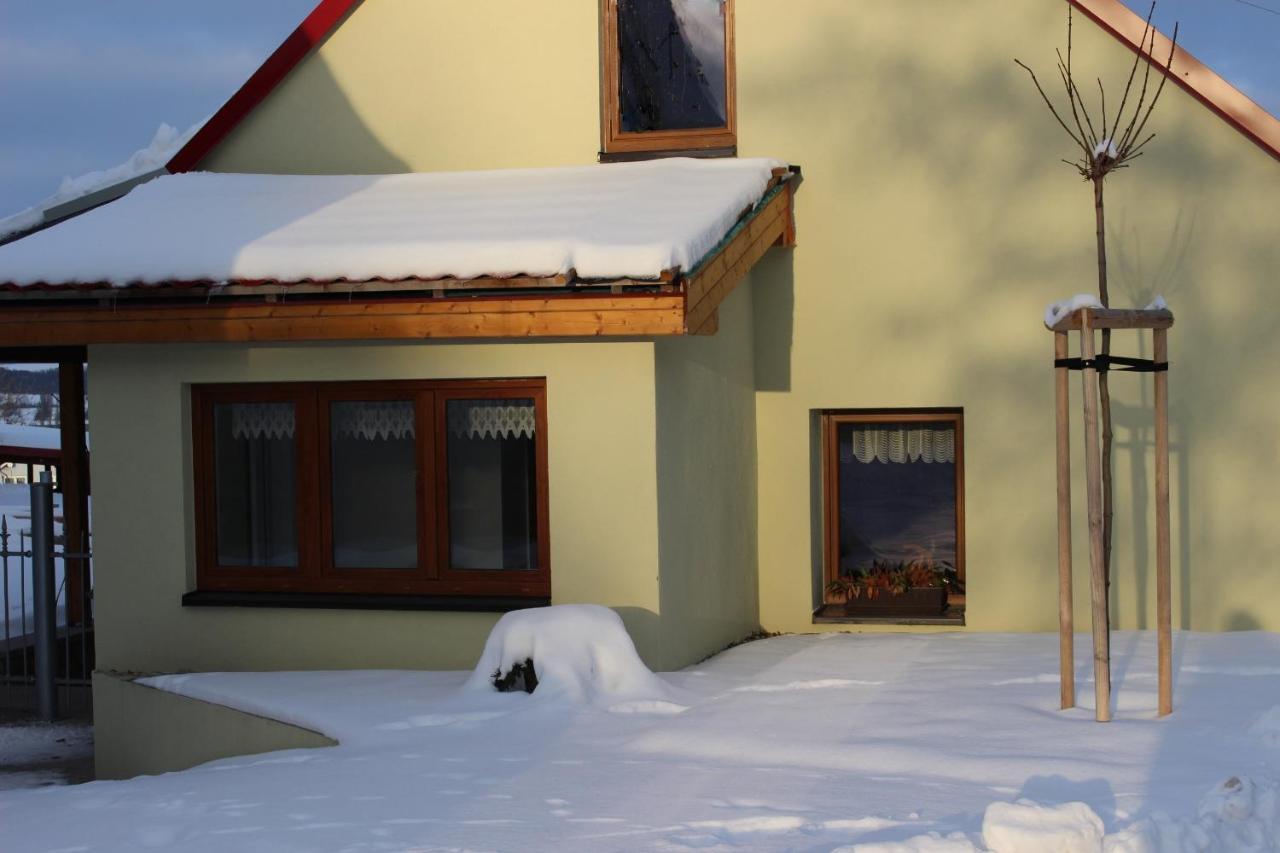 Dusniky Bendovsky Dvur B&B 외부 사진