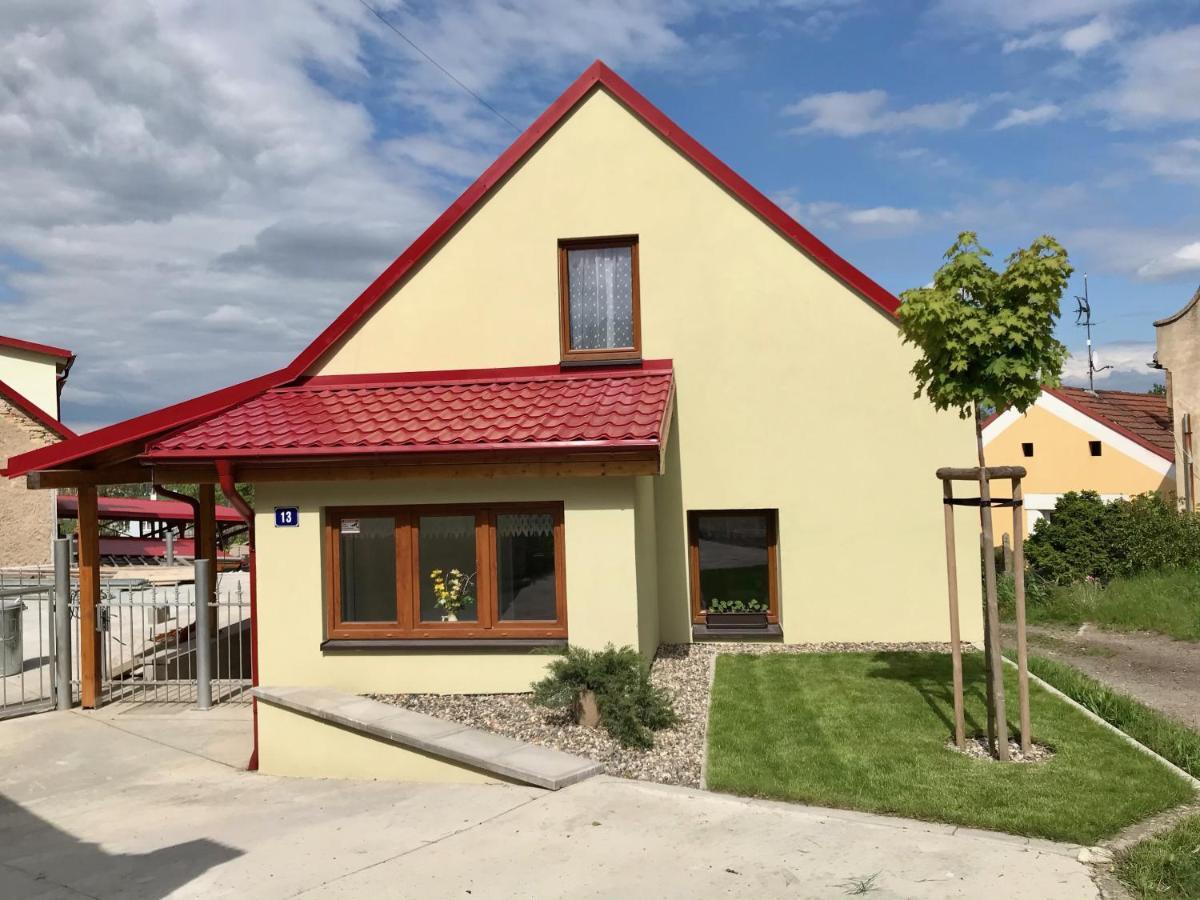 Dusniky Bendovsky Dvur B&B 외부 사진