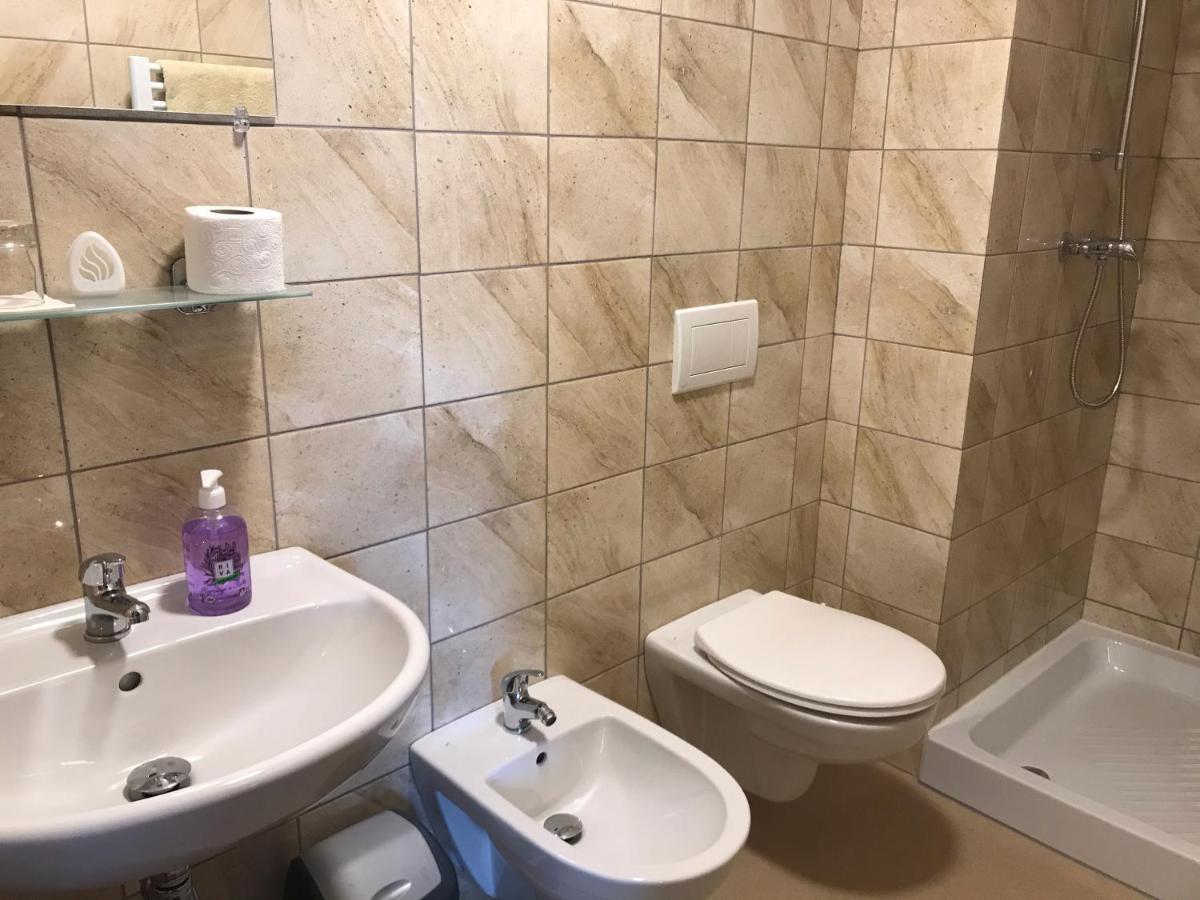 Dusniky Bendovsky Dvur B&B 외부 사진